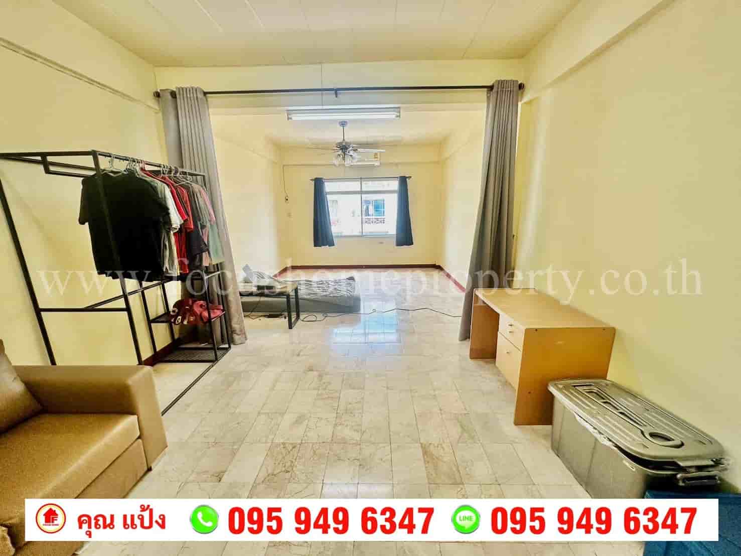 ขาย ตึกแถว 4 ชั้นครึ่ง หน้าโรงเรียนอนุราชประสิทธิ์ สนามบินน้ำ